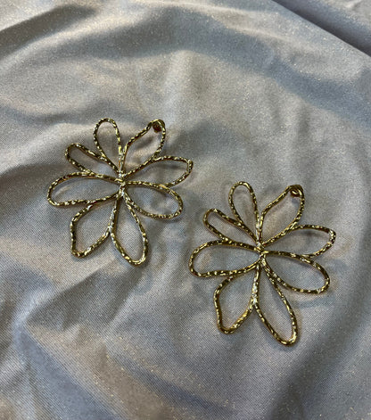 Pendientes Flora