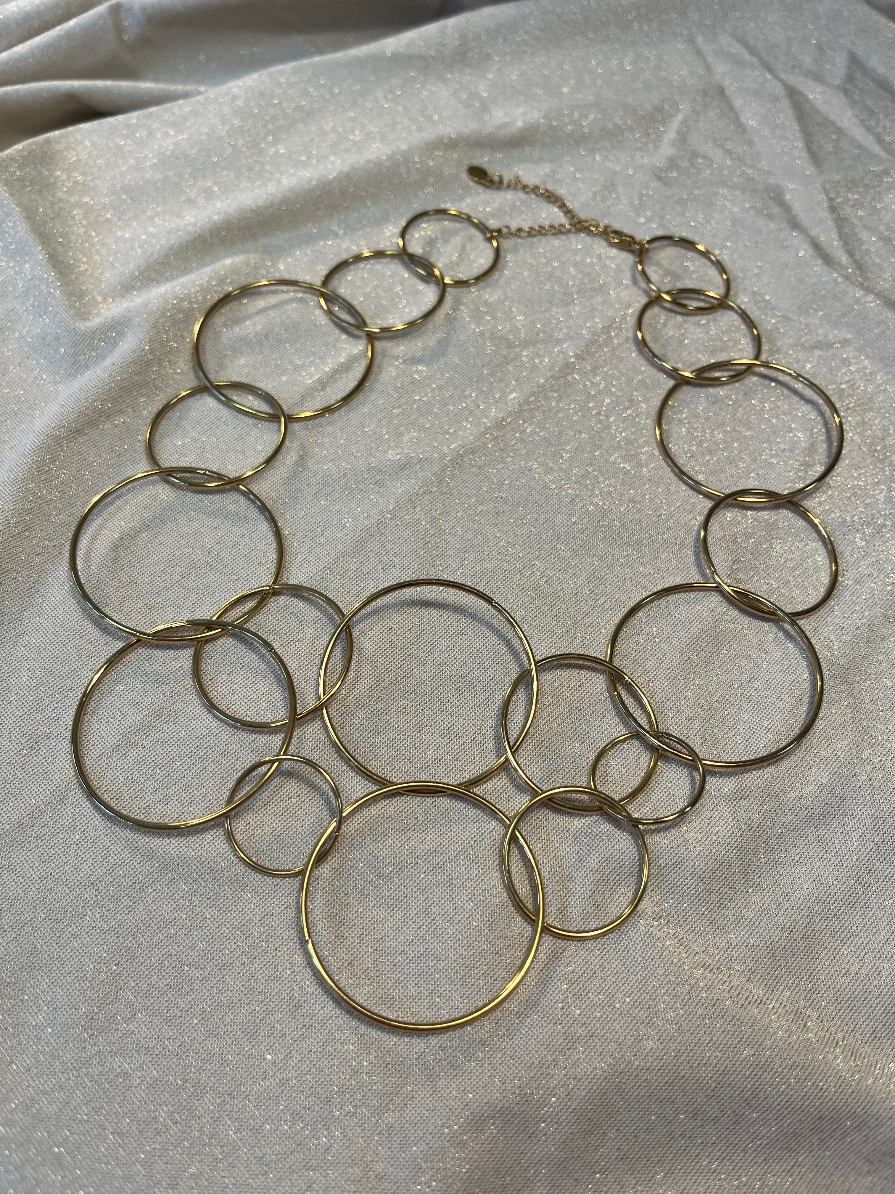 Collar String