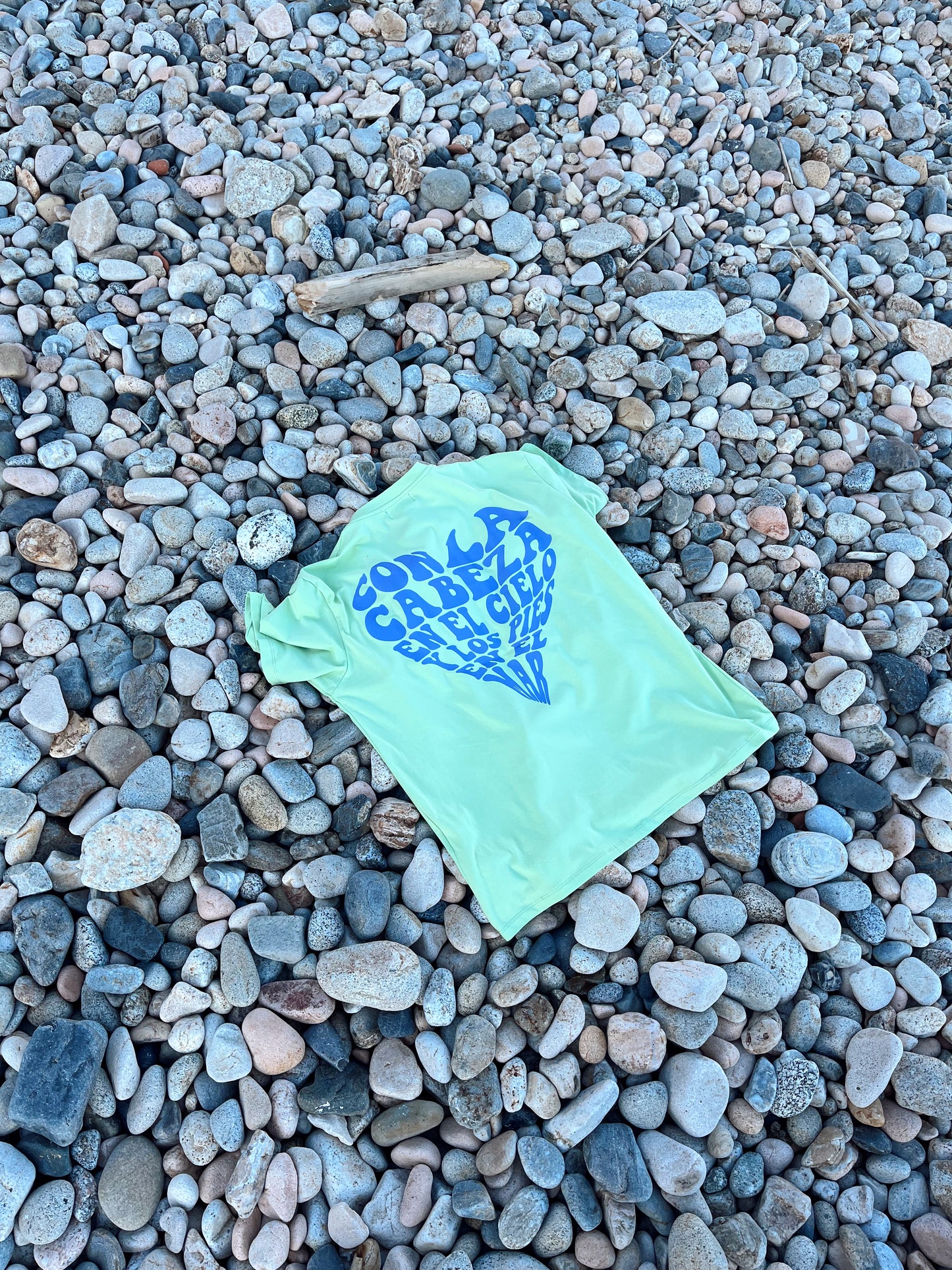 Camiseta verde corazón